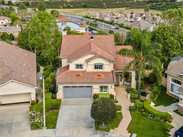 $1,198,800 | 21634 Canyon Heights Circle, Saugus, CA 91390