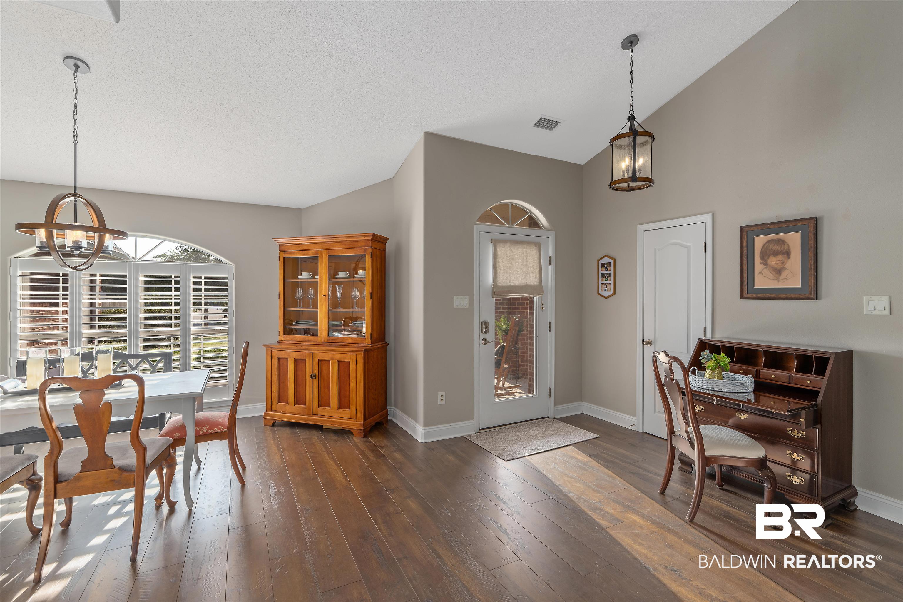 123 Normandy Street Fairhope, AL 36532 - Photo 4 of 21 Foyer