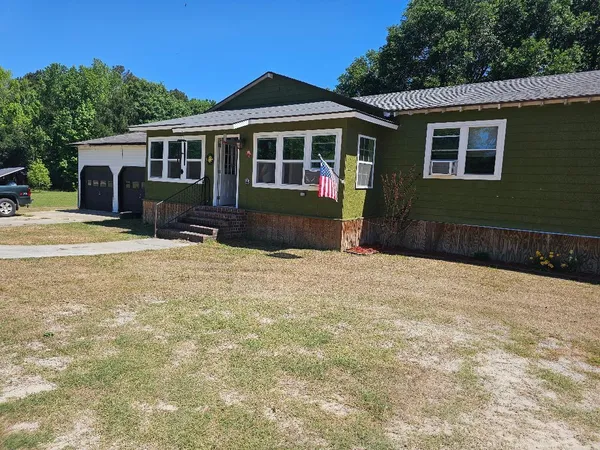 $340,000 | 1334 Spiers Landing Road, Cross, SC 29436
