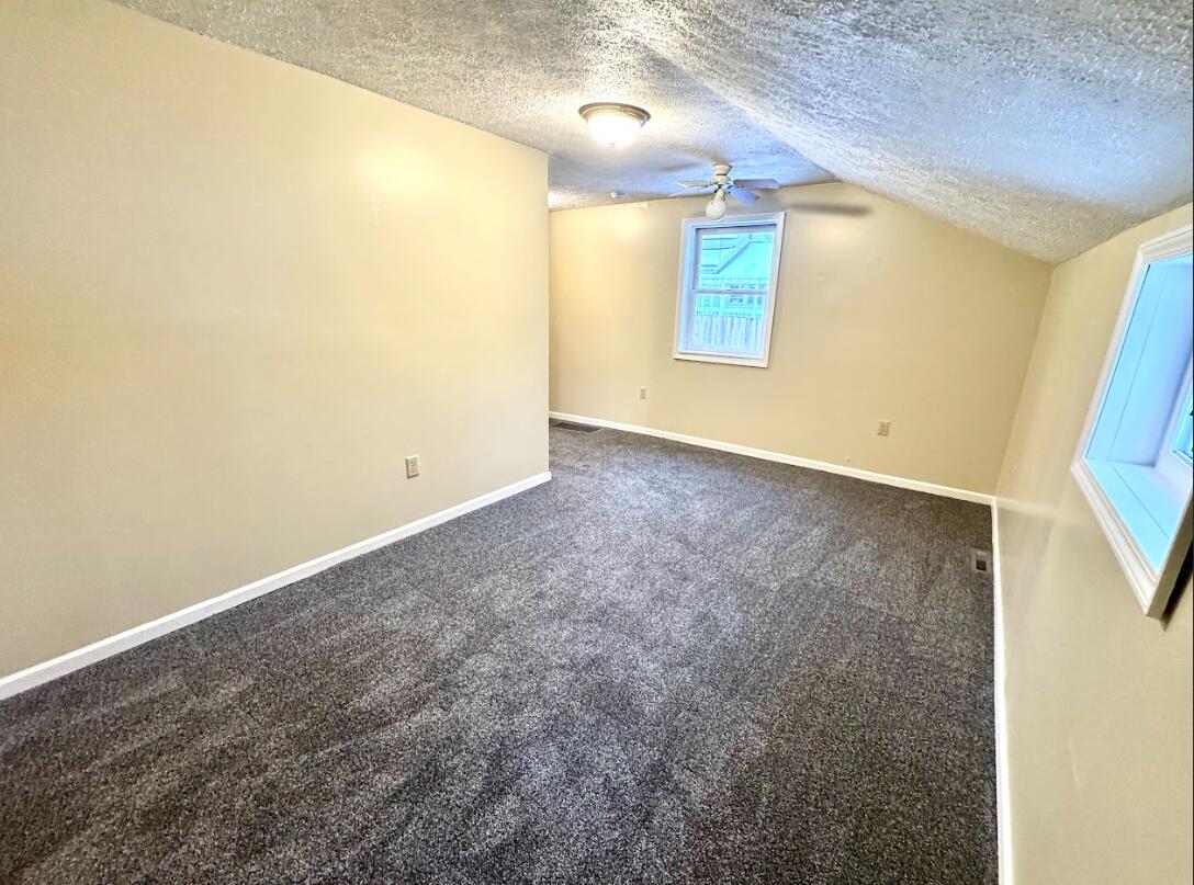 46 Grove Galesburg, MI 49053 - Photo 12 of 26 Bedroom Unit 3