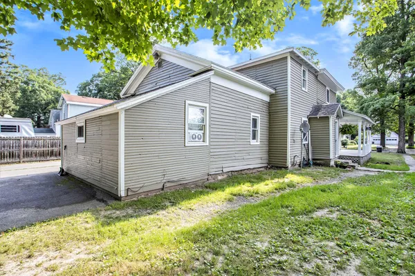 $224,900 | 46 Grove, Galesburg, MI 49053