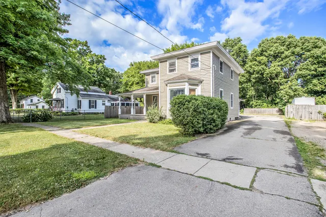$224,900 | 46 Grove, Galesburg, MI 49053