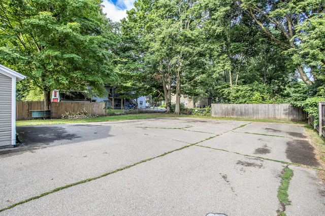 $224,900 | 46 Grove, Galesburg, MI 49053