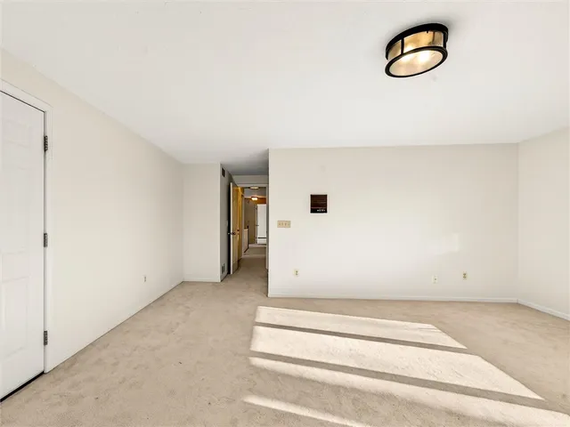 $3,750 | 9 Glen Valley Drive, Penfield, NY 14526