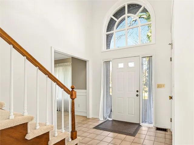 $3,750 | 9 Glen Valley Drive, Penfield, NY 14526