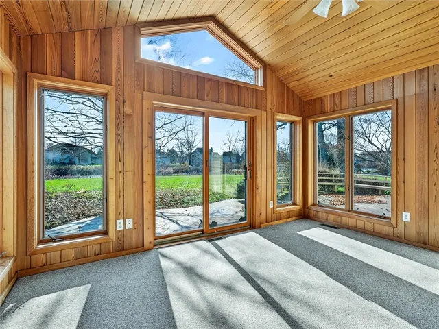 $3,750 | 9 Glen Valley Drive, Penfield, NY 14526