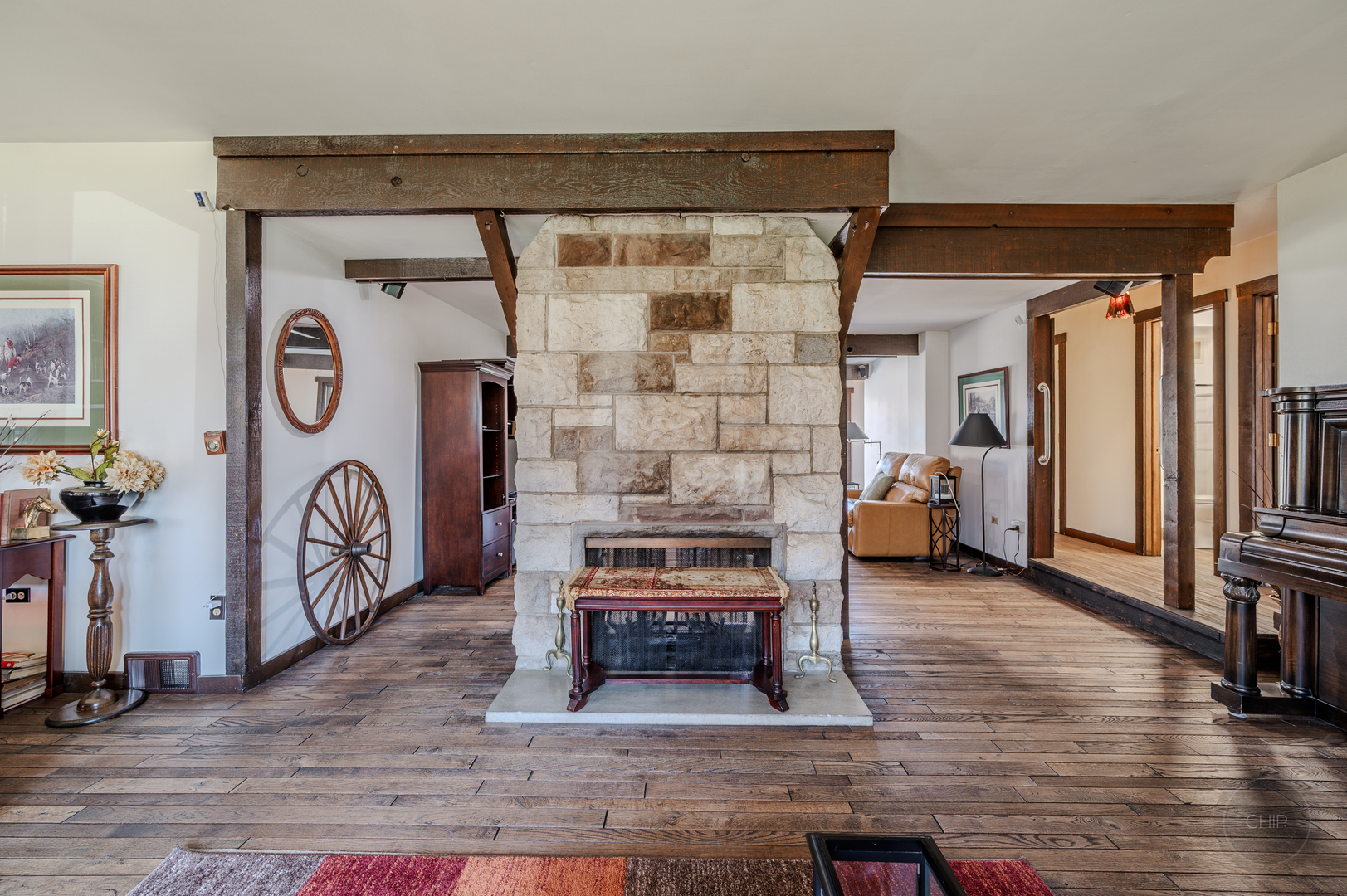 731 East Gartner Road Naperville, IL 60540 - Photo 3 of 45