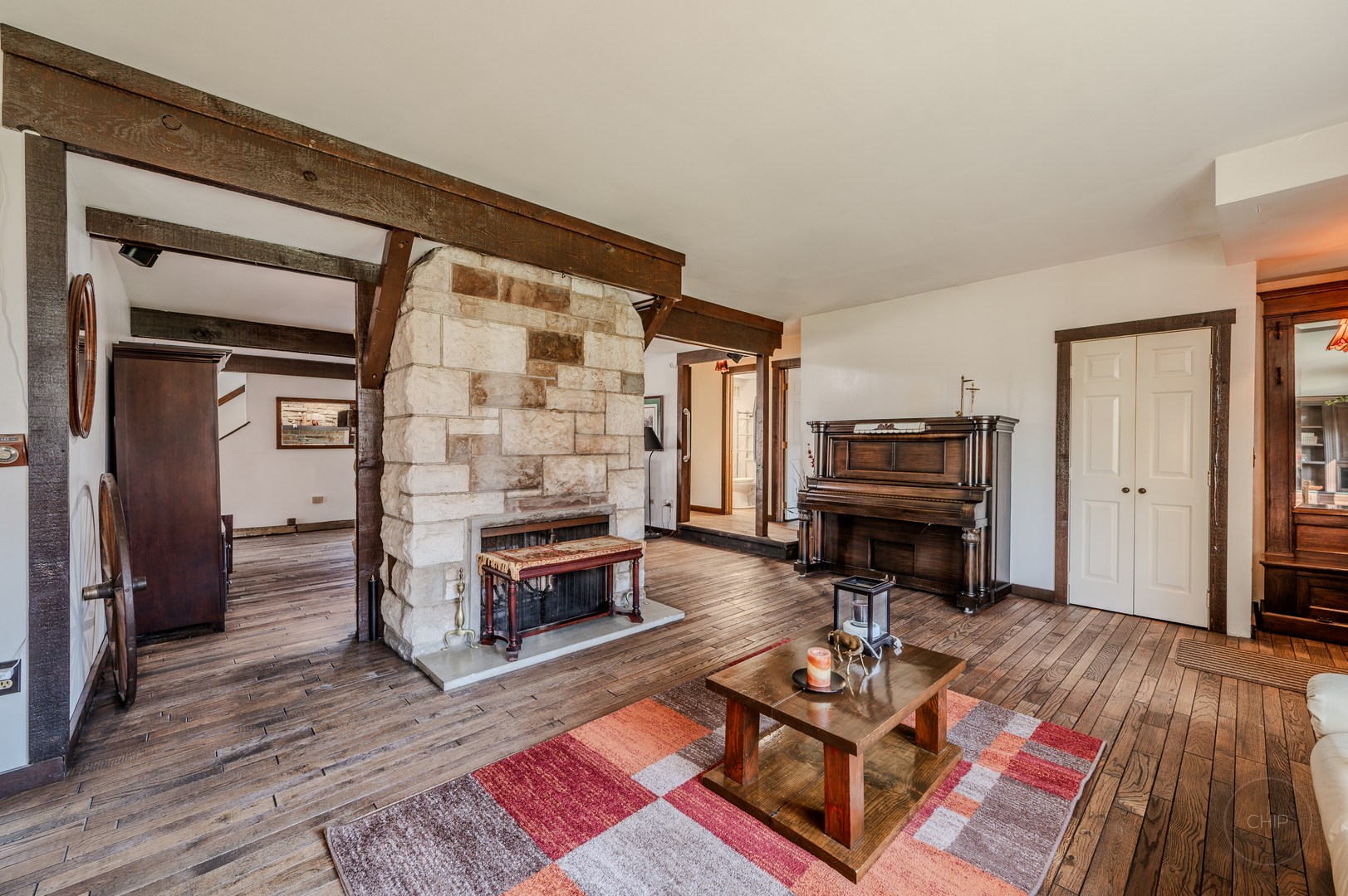 731 East Gartner Road Naperville, IL 60540 - Photo 9 of 45