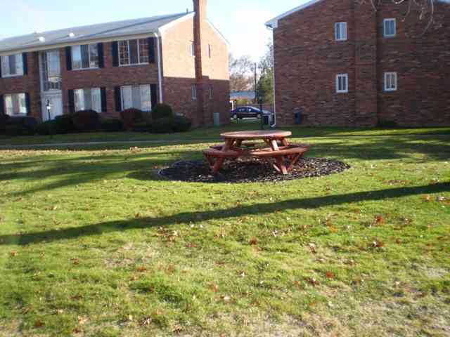 29326 Hoover Road Warren, MI 48093 - Photo 3 of 15 31031615-2.JPG
