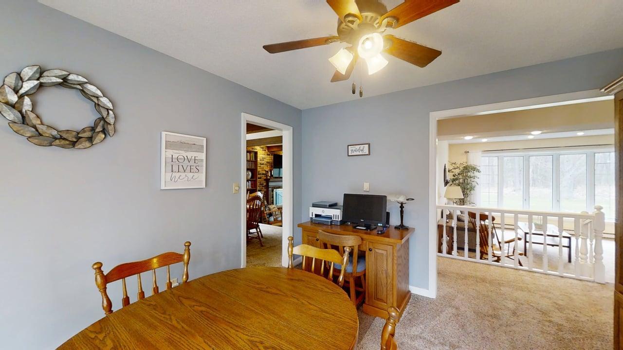 22219 Carltons Dell Road Danville, IL 61834 - Photo 15 of 58