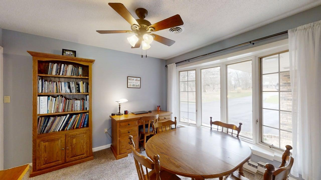 22219 Carltons Dell Road Danville, IL 61834 - Photo 17 of 58