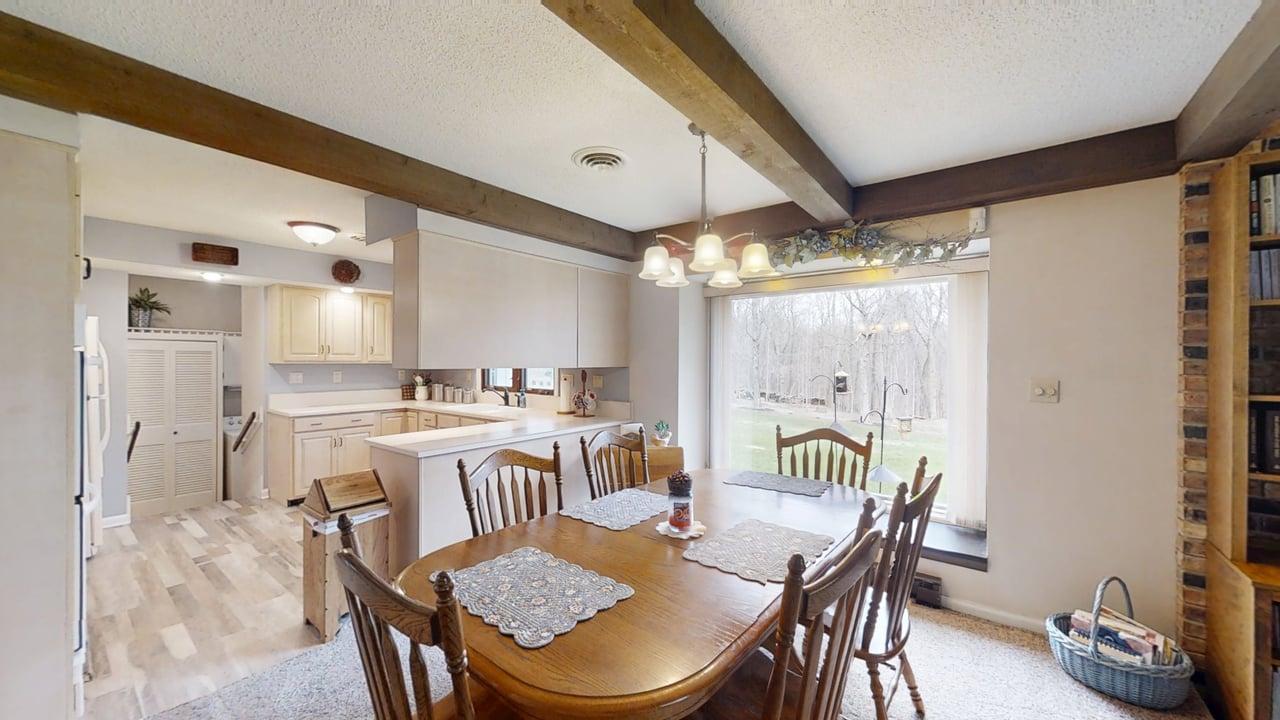 22219 Carltons Dell Road Danville, IL 61834 - Photo 19 of 58