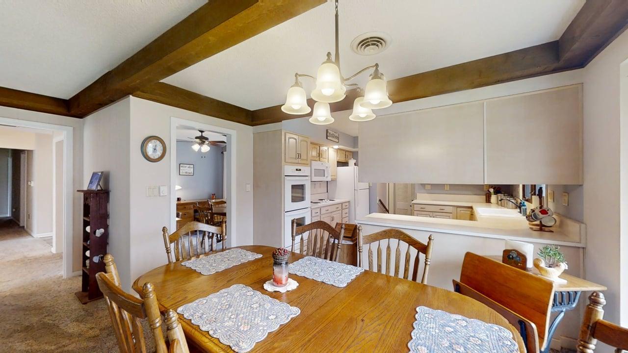 22219 Carltons Dell Road Danville, IL 61834 - Photo 20 of 58