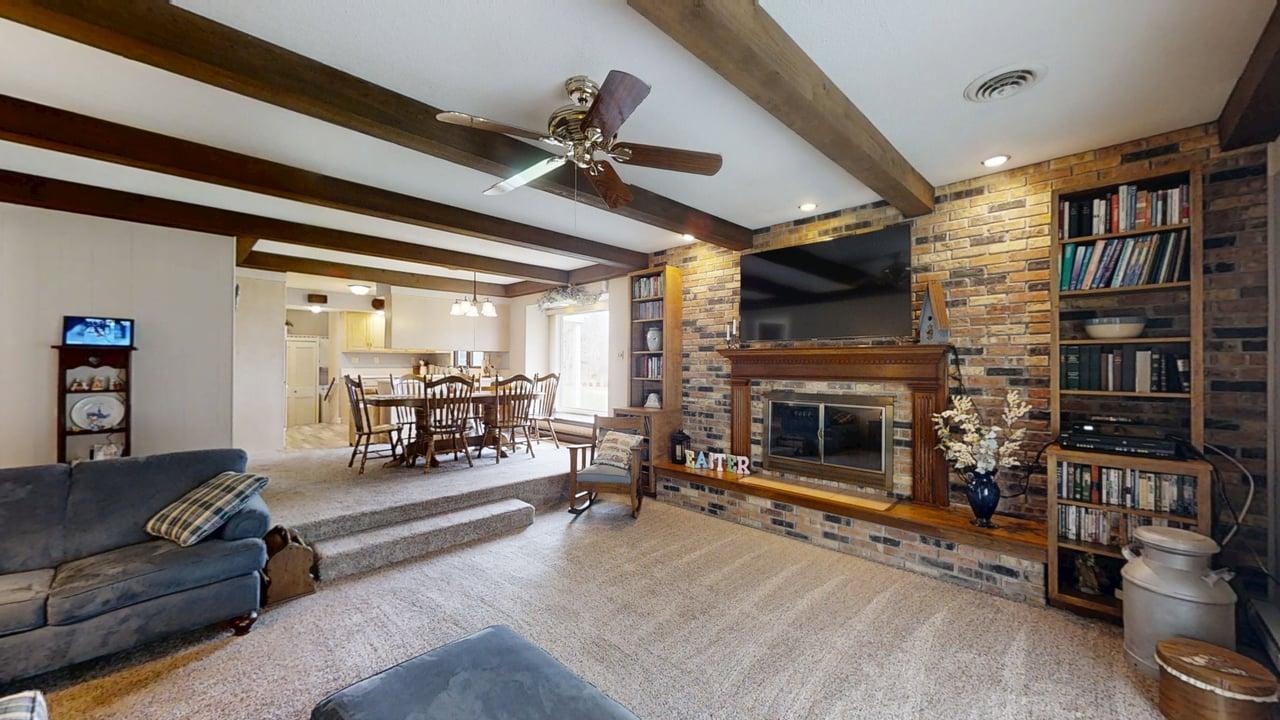 22219 Carltons Dell Road Danville, IL 61834 - Photo 27 of 58