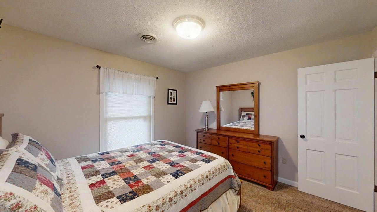 22219 Carltons Dell Road Danville, IL 61834 - Photo 36 of 58