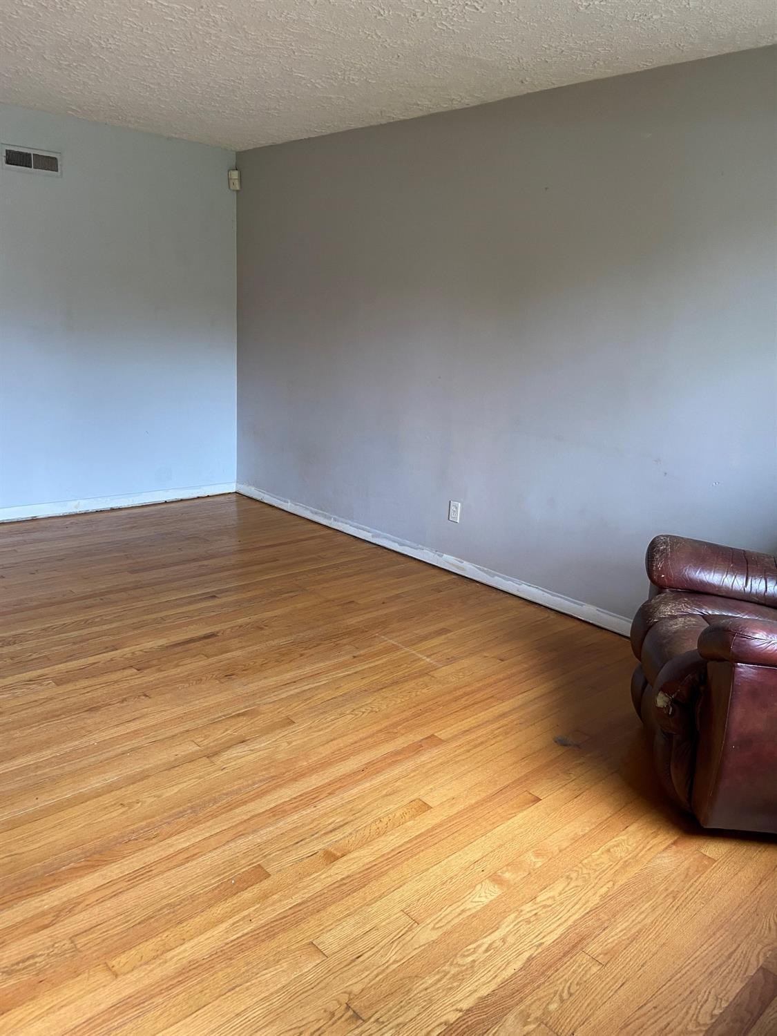 7081 Fields Ertel Road Cincinnati, OH 45241 - Photo 7 of 17 Gallery Image 7