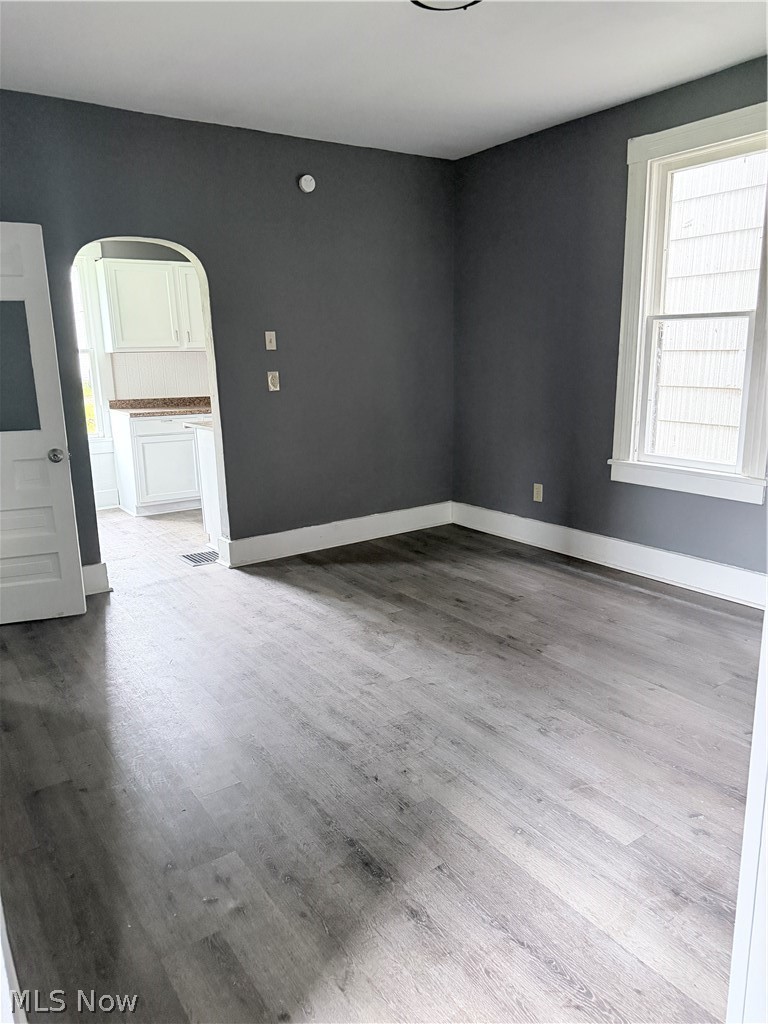 1406 6th Street Southwest Canton, OH 44707 - Photo 5 of 10