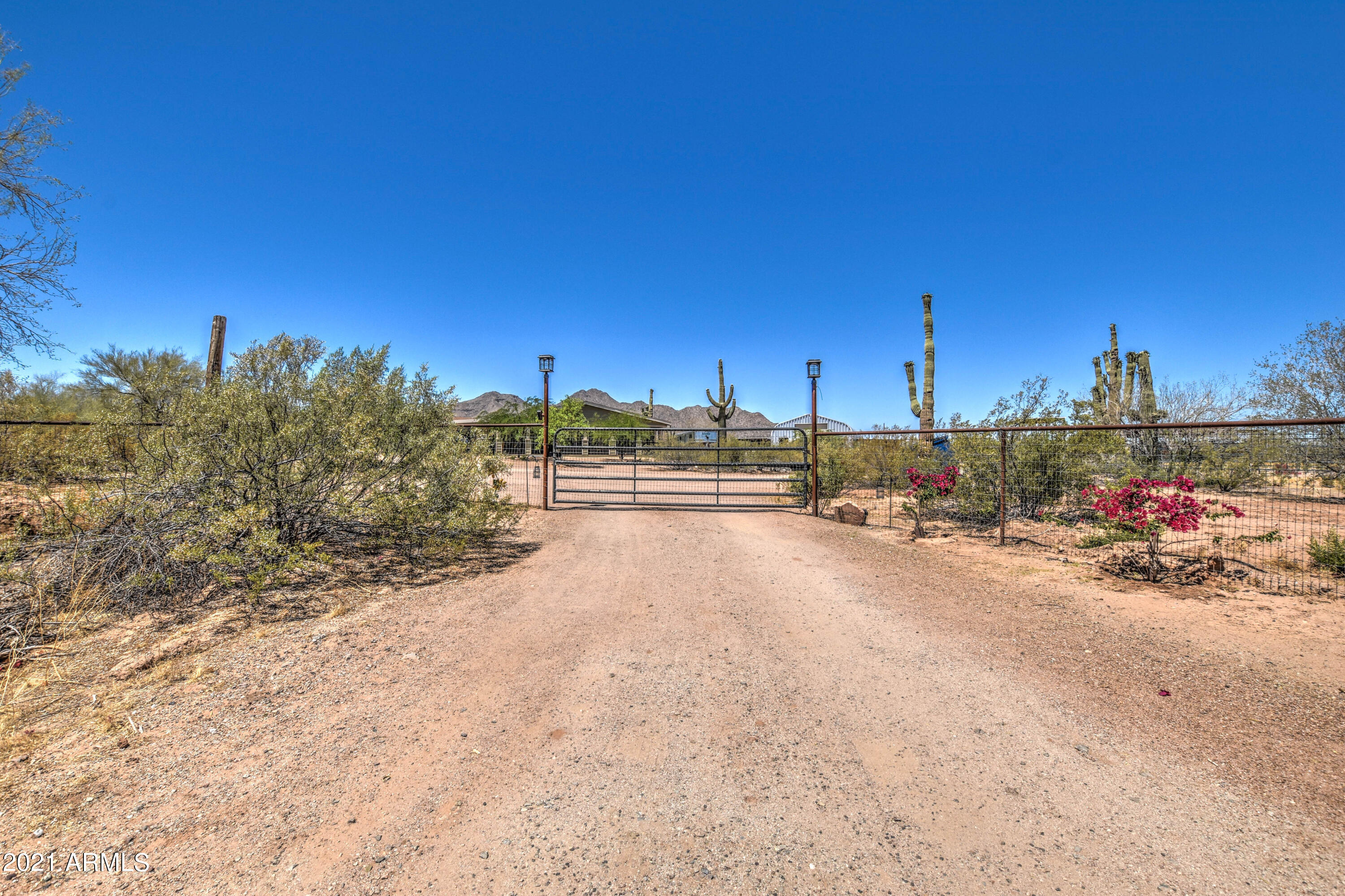 34470 North Sossaman Road Queen Creek, AZ 85144 - Photo 2 of 54 Welcome home