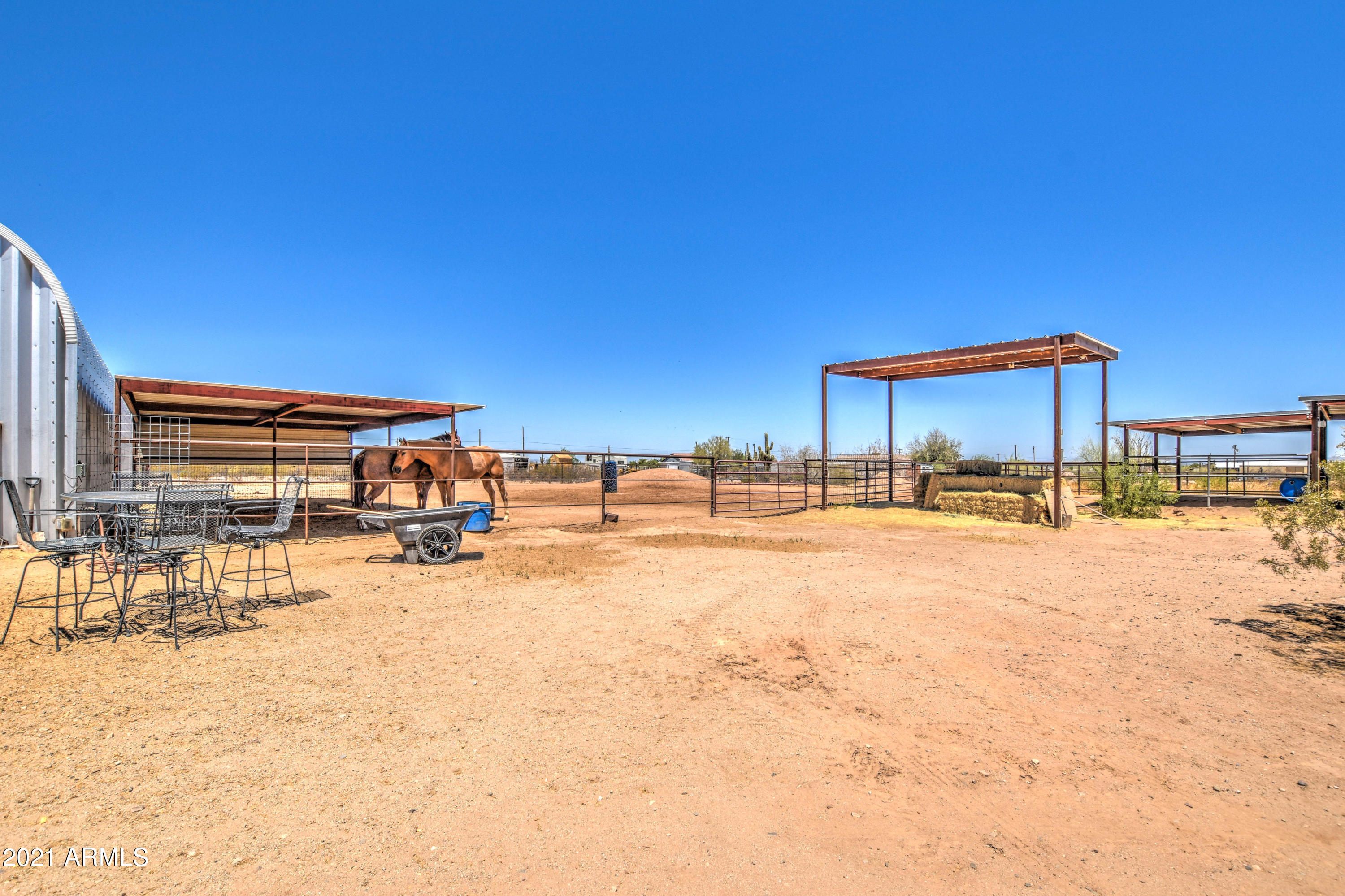 34470 North Sossaman Road Queen Creek, AZ 85144 - Photo 42 of 54 Horse set up