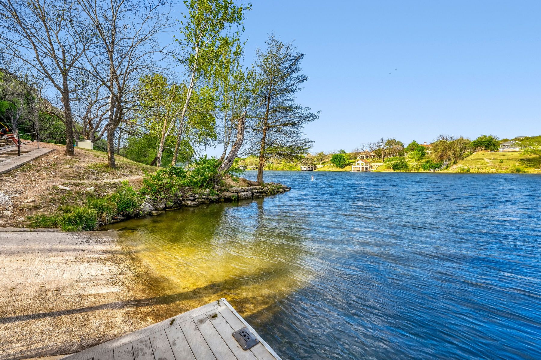 2913 Chisholm Trail Austin, TX 78734 - Photo 19 of 24 a view of an ocean with a house