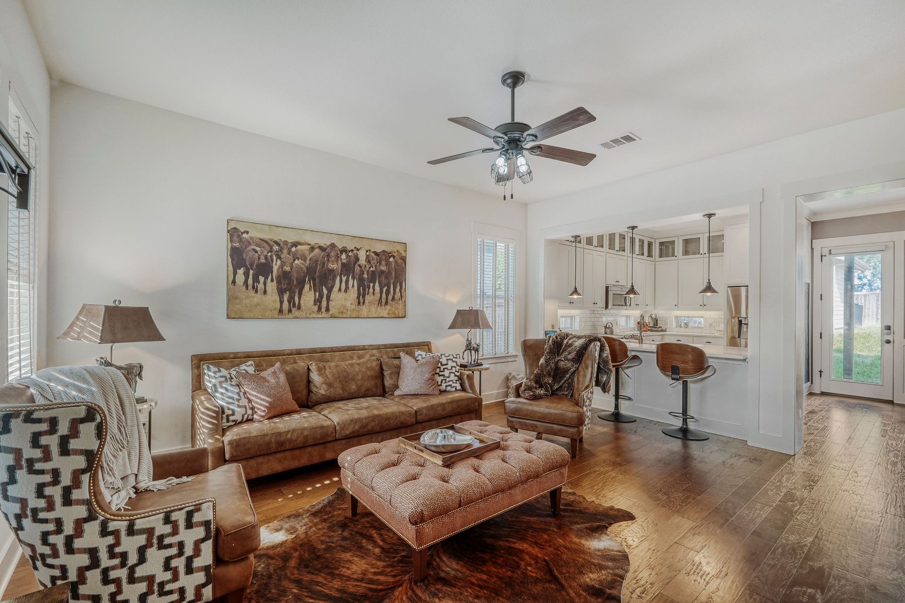 2913 Chisholm Trail Austin, TX 78734 - Photo 6 of 24 a living room with furniture
