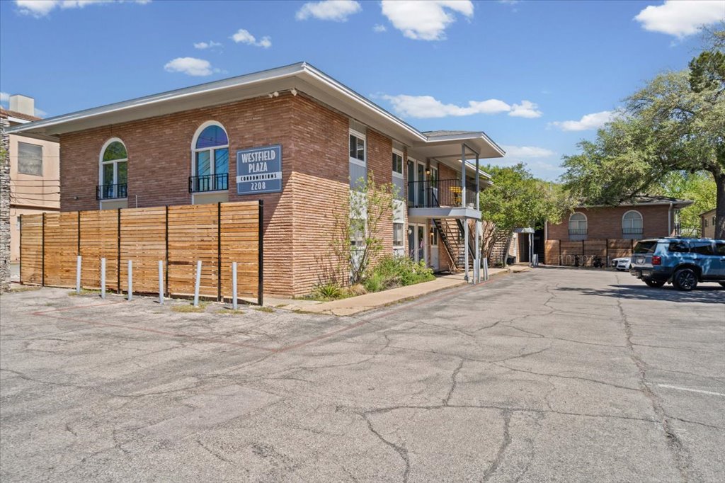 2208 Enfield Road, Unit 107 Austin, TX 78703 - Photo 26 of 35