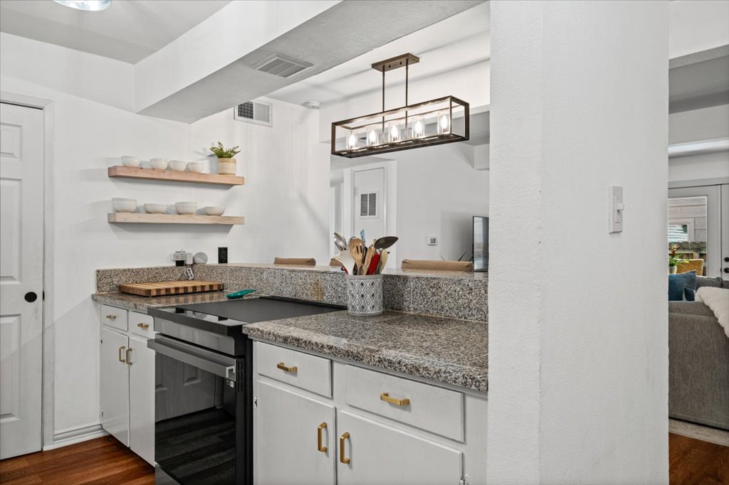 2208 Enfield Road, Unit 107 Austin, TX 78703 - Photo 9 of 35