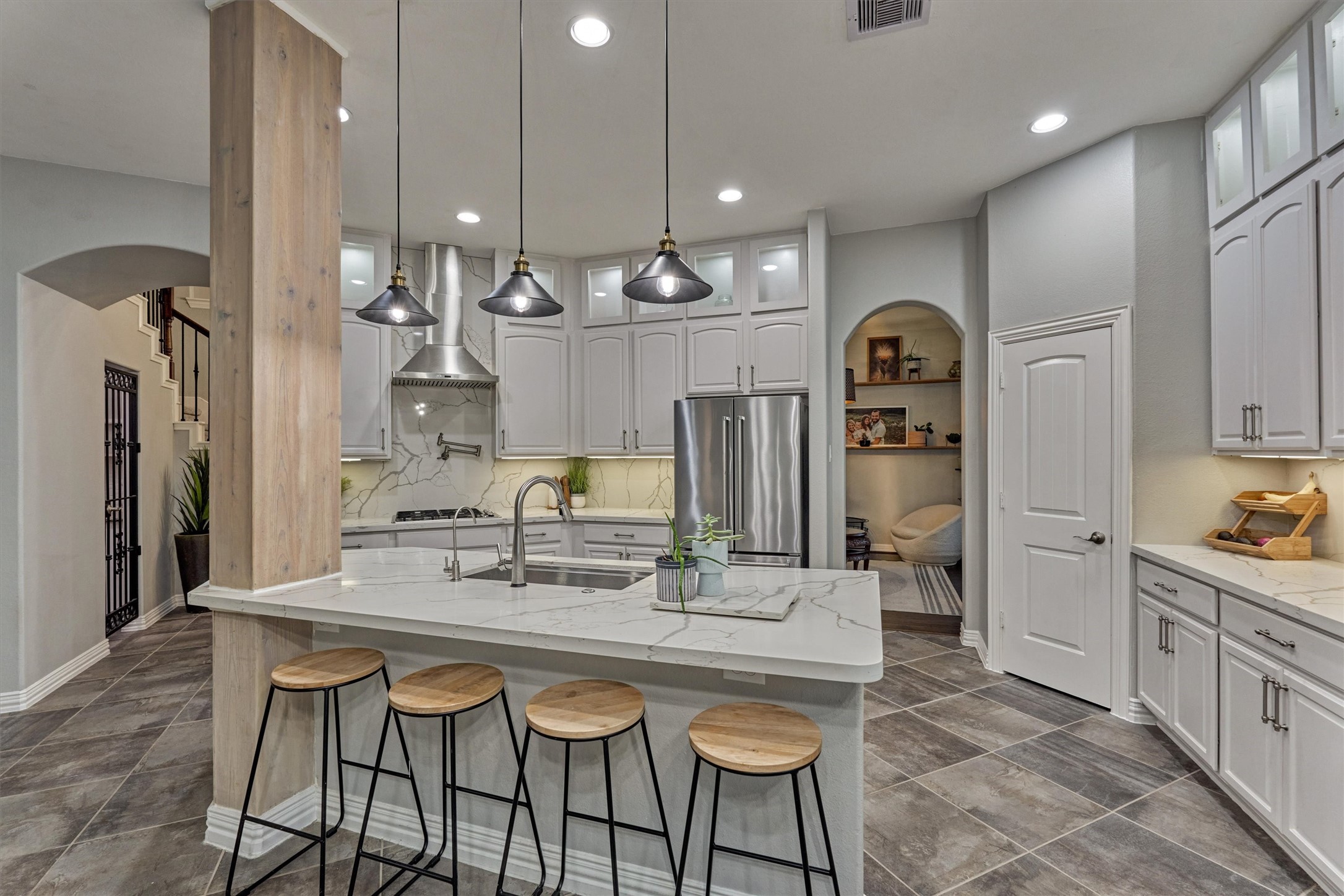 5502 Silent Timber Path Lane Spring, TX 77386 - Photo 9 of 39