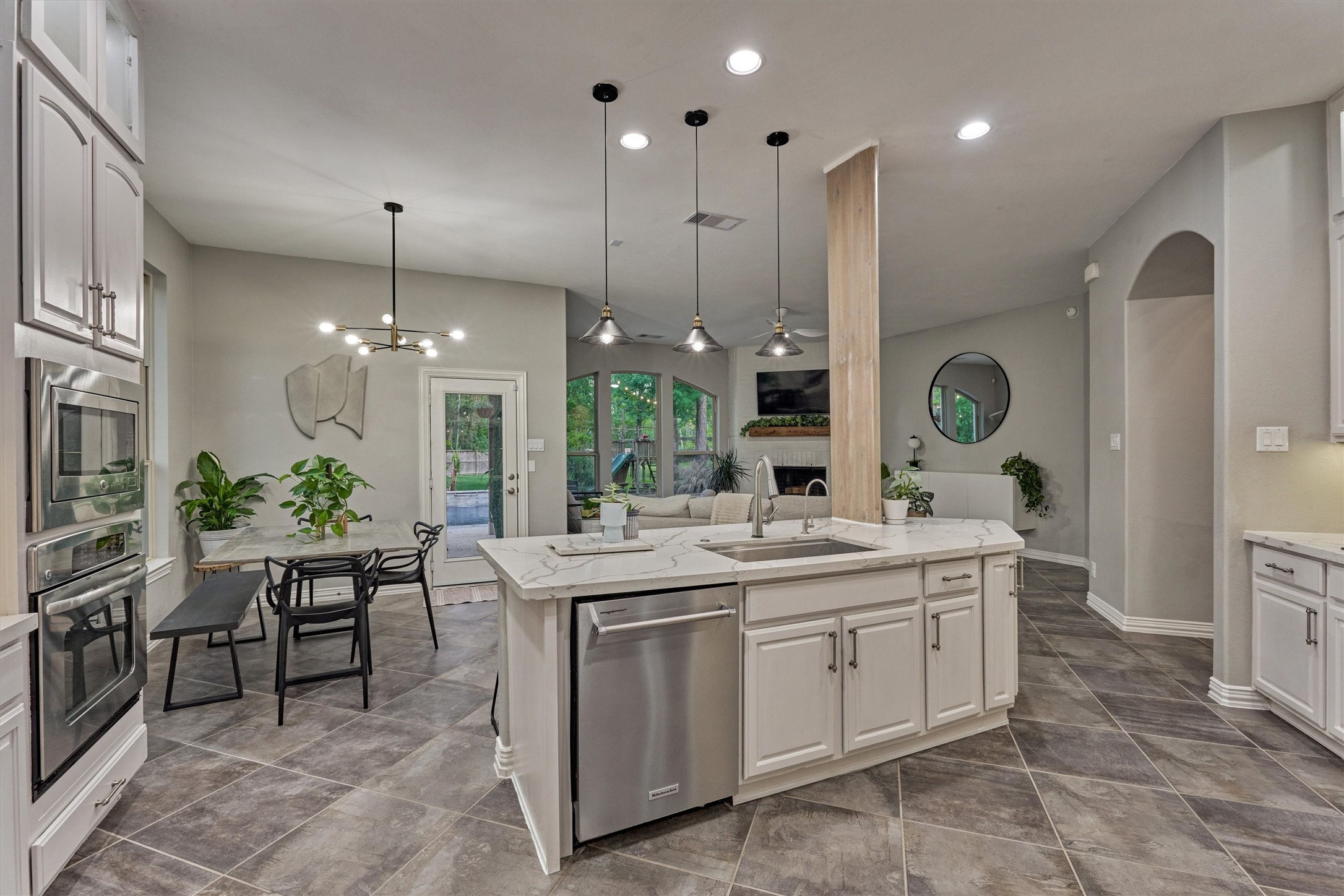 5502 Silent Timber Path Lane Spring, TX 77386 - Photo 10 of 39