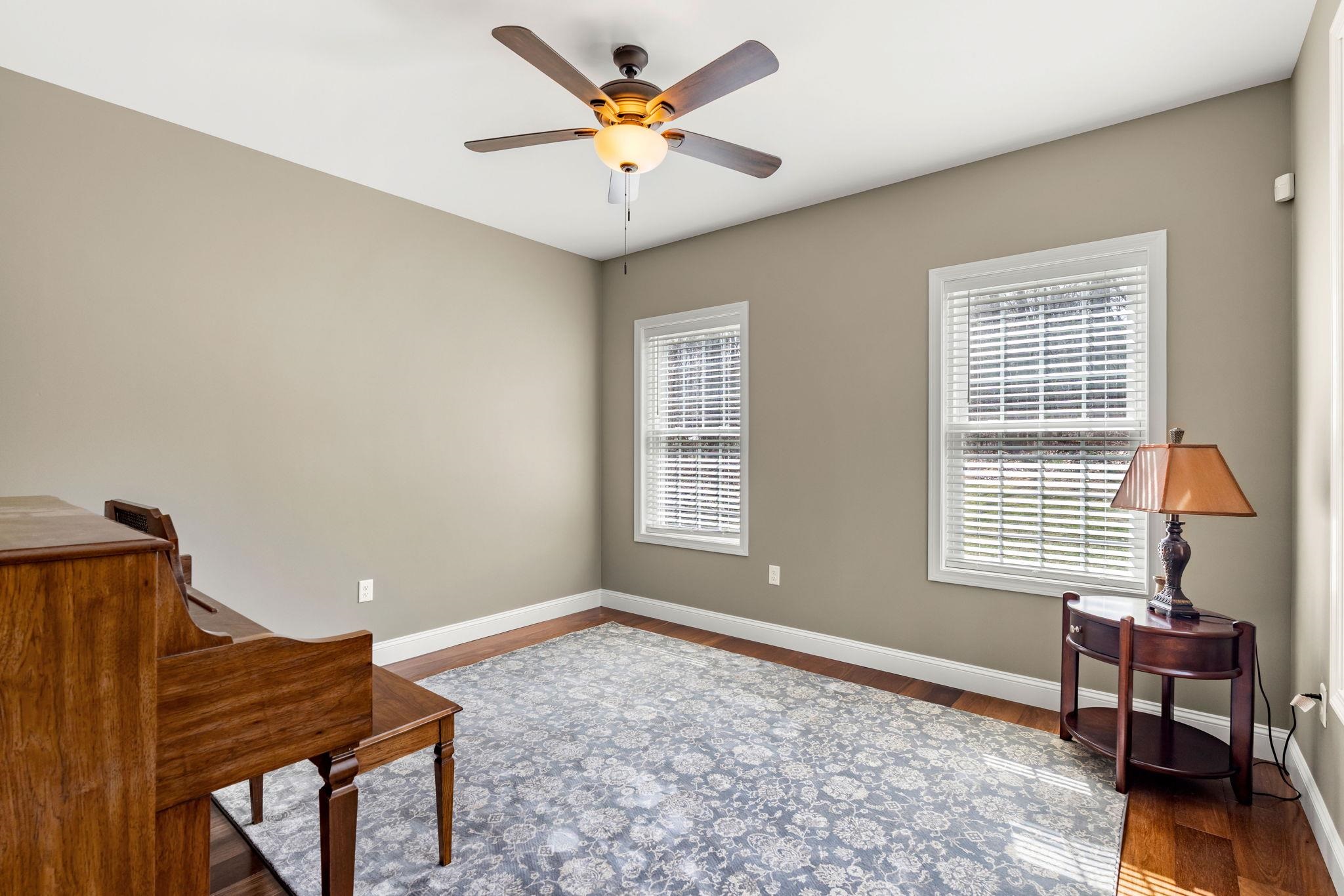 71 Haverhill Road Salem, NH 03079 - Photo 30 of 59