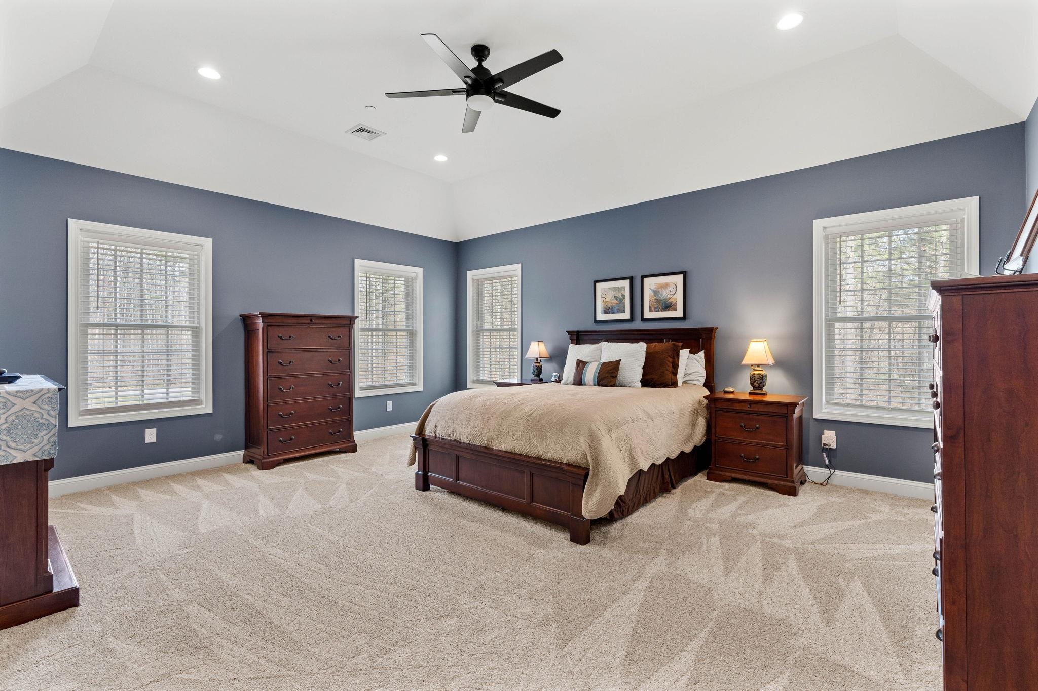 71 Haverhill Road Salem, NH 03079 - Photo 39 of 59