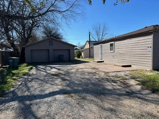 $1,650 | 812 Broadus Street, Gainesville, TX 76240
