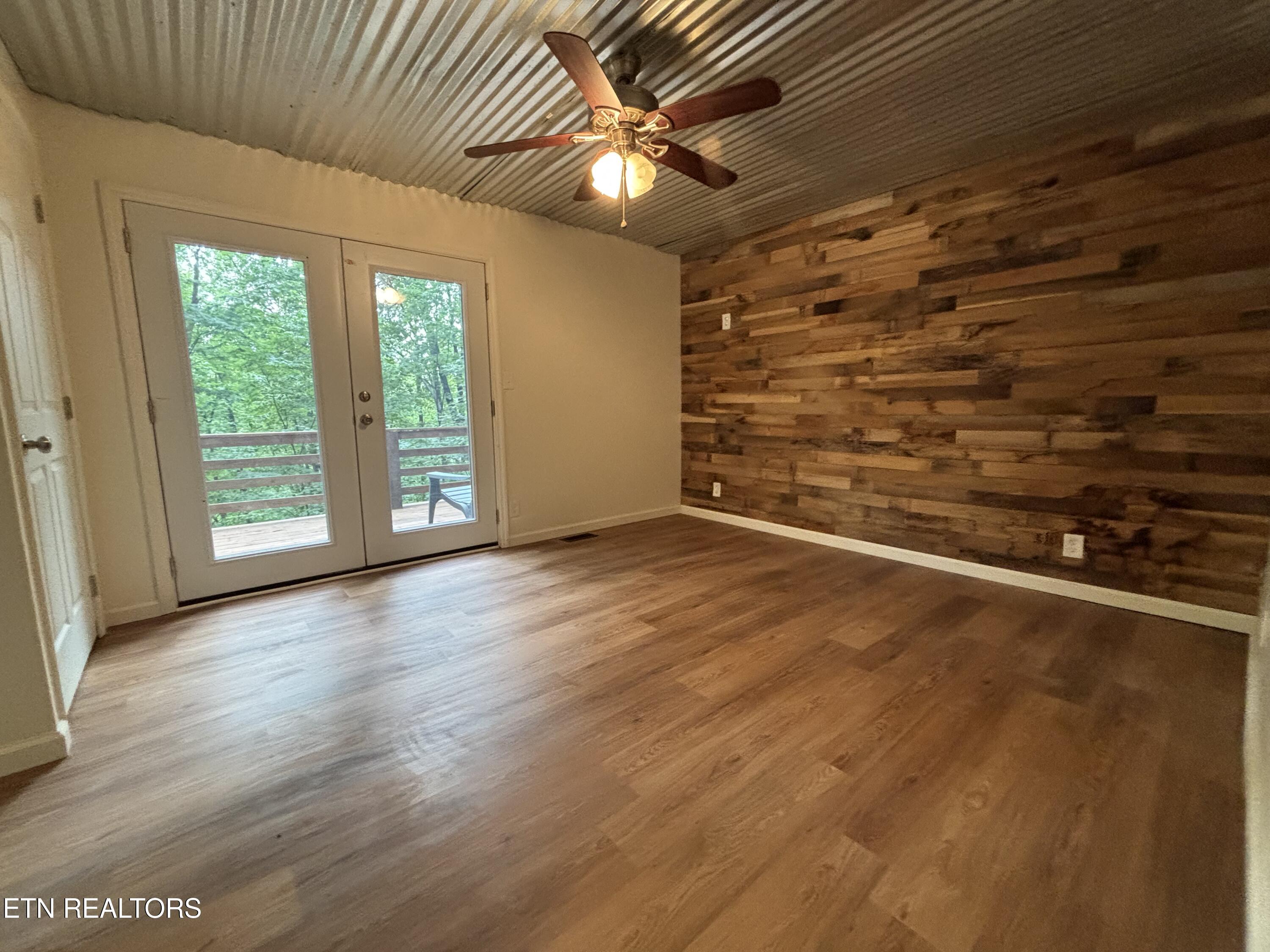 1015 Ruff Grouse Way Seymour, TN 37865 - Photo 14 of 55 IMG_0388