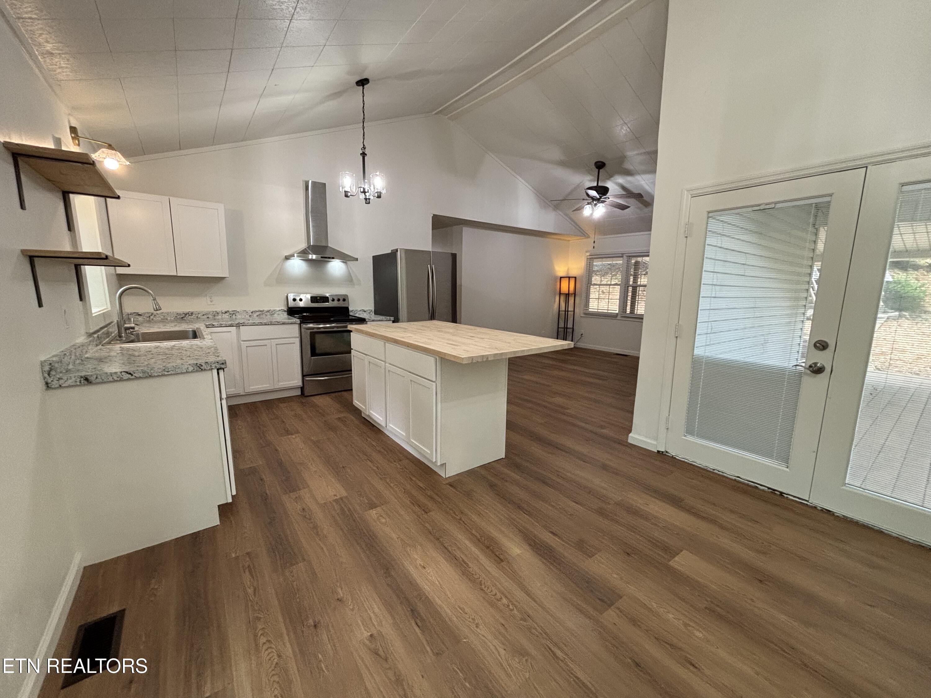 1015 Ruff Grouse Way Seymour, TN 37865 - Photo 6 of 55 IMG_0416