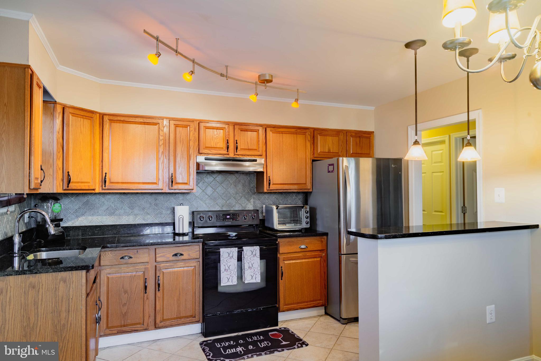 6207 Osborn Road Landover, MD 20785 - Photo 11 of 32 Kitchen