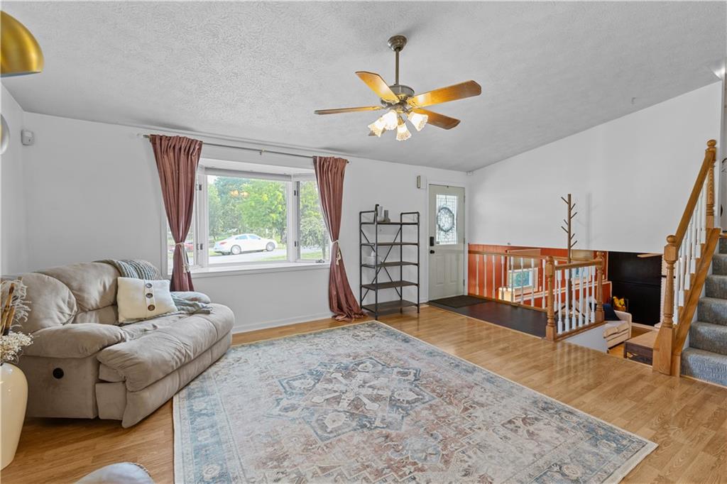 103 Summit Ridge Drive Bridgeville, PA 15017 - Photo 11 of 33 Gallery Image 11