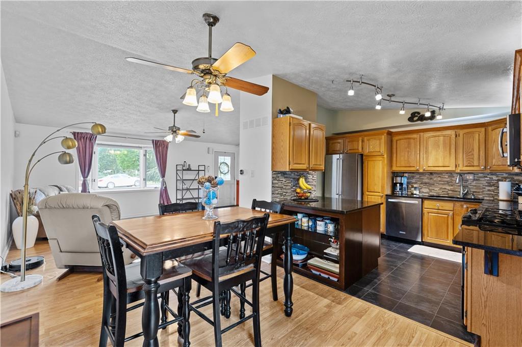 103 Summit Ridge Drive Bridgeville, PA 15017 - Photo 16 of 33 Gallery Image 16