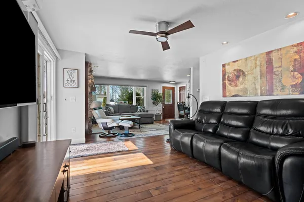 $444,900 | 2709 Summerset Circle, Suamico, WI 54173