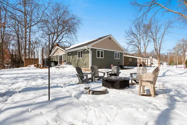$444,900 | 2709 Summerset Circle, Suamico, WI 54173