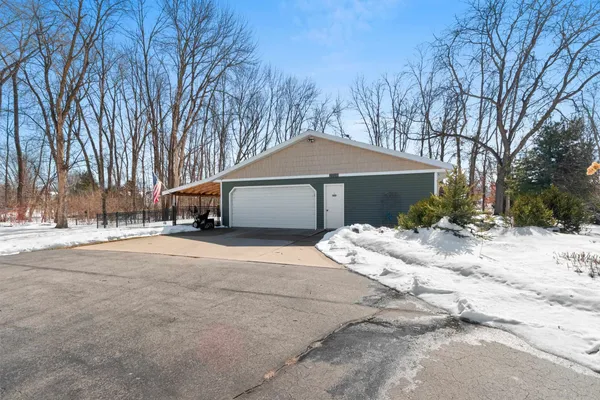 $444,900 | 2709 Summerset Circle, Suamico, WI 54173