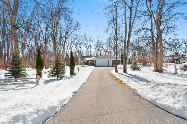 $444,900 | 2709 Summerset Circle, Suamico, WI 54173