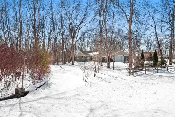 $444,900 | 2709 Summerset Circle, Suamico, WI 54173