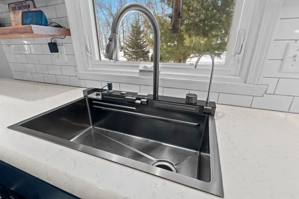 $444,900 | 2709 Summerset Circle, Suamico, WI 54173