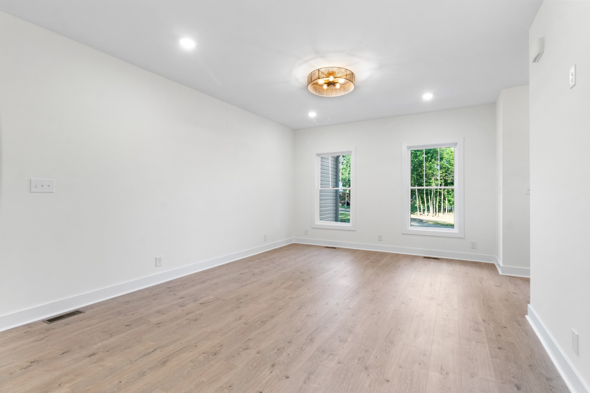 286 Edmondson Ferry Road Clarksville, TN 37040 - Photo 13 of 52 Gallery Image 13