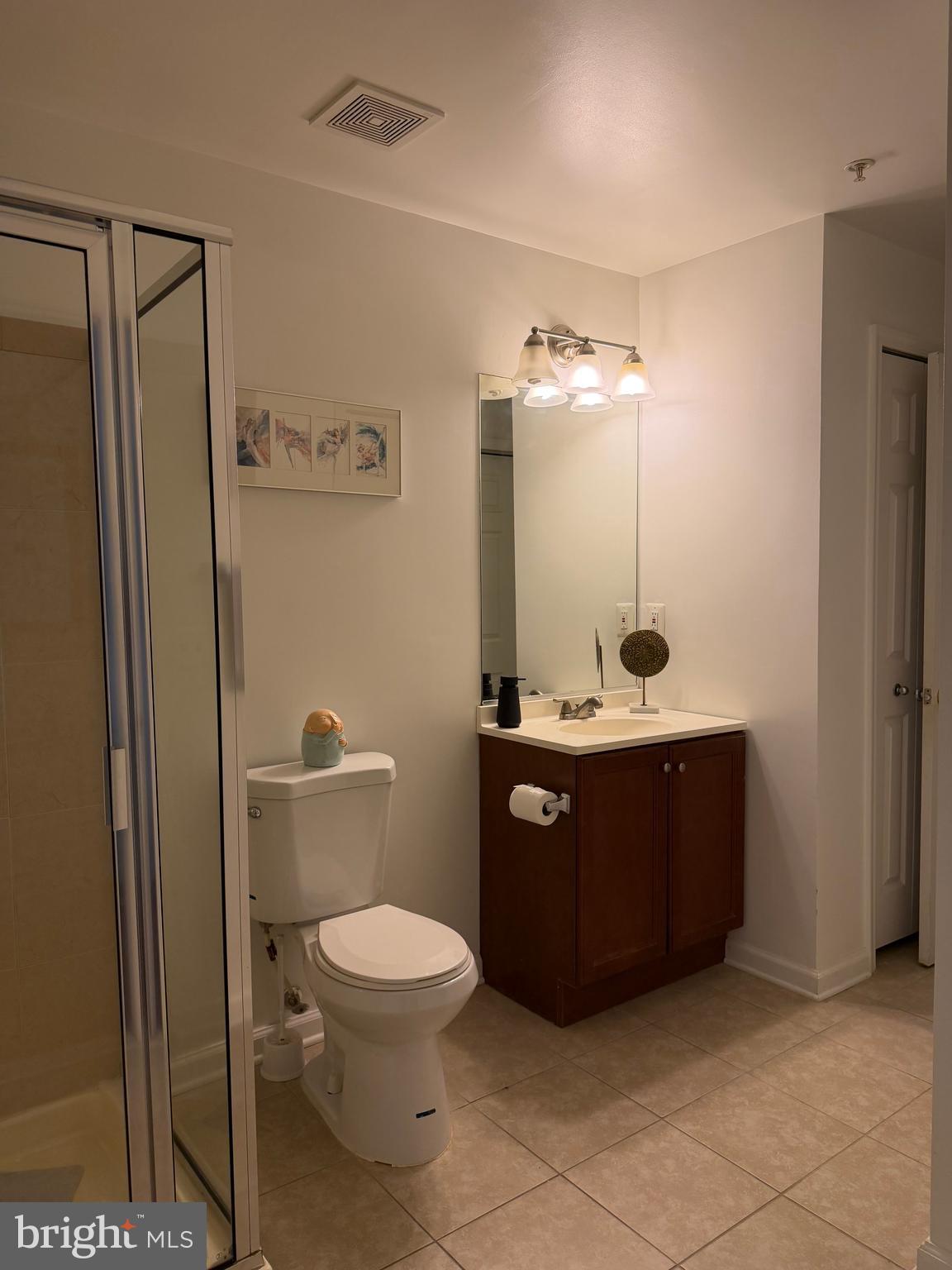 111 Timberbrook Lane, Unit 104 Gaithersburg, MD 20878 - Photo 22 of 35
