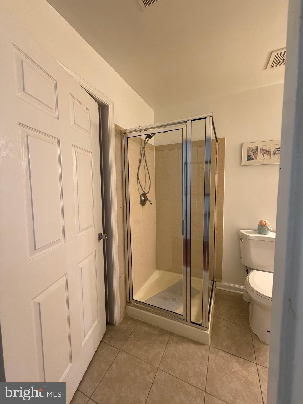 111 Timberbrook Lane, Unit 104 Gaithersburg, MD 20878 - Photo 25 of 34