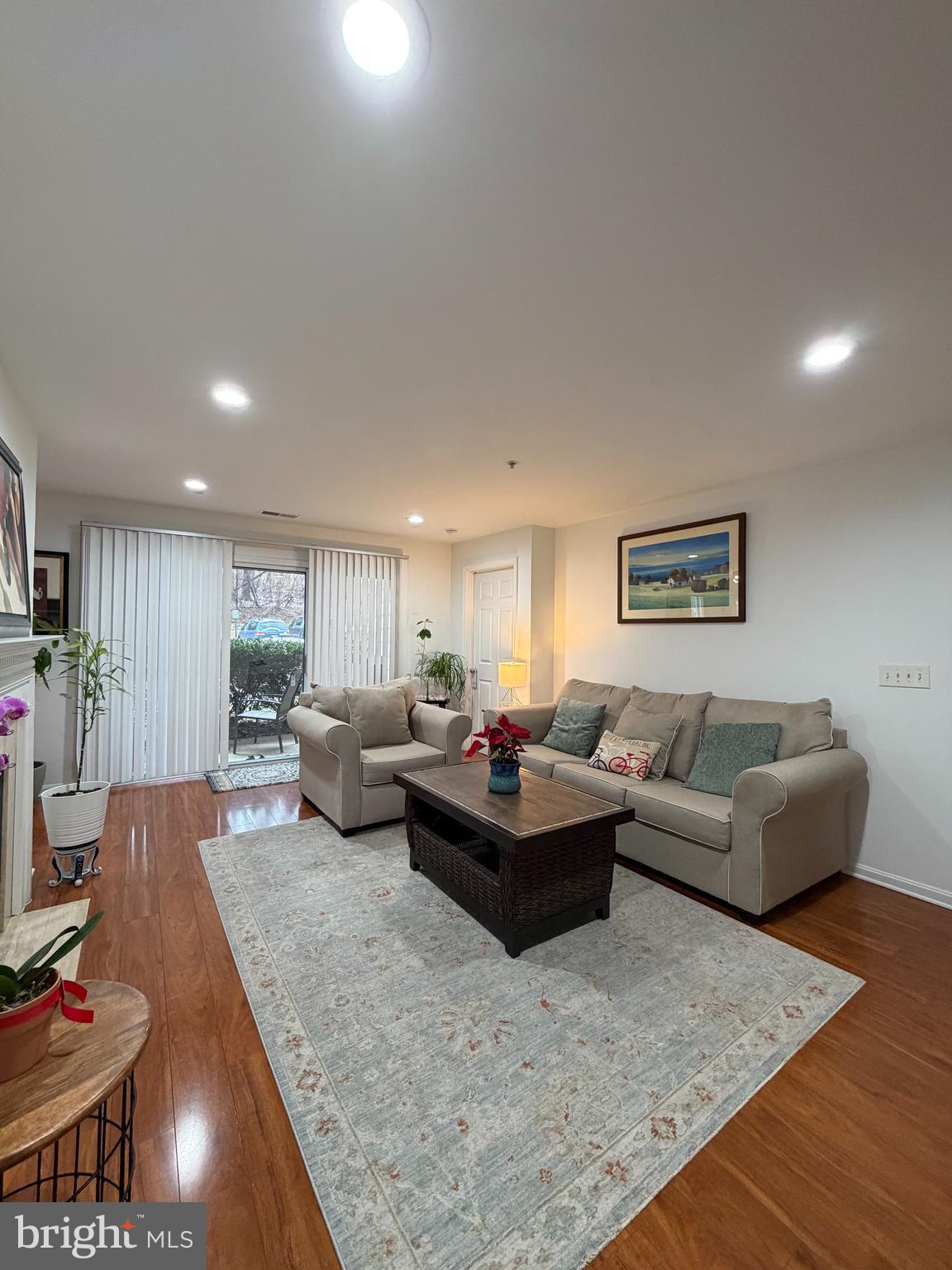 111 Timberbrook Lane, Unit 104 Gaithersburg, MD 20878 - Photo 3 of 34