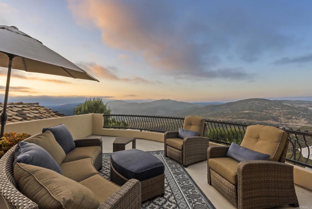 18320 Via Ambiente Rancho Santa Fe, CA 92067 - Photo 40 of 59