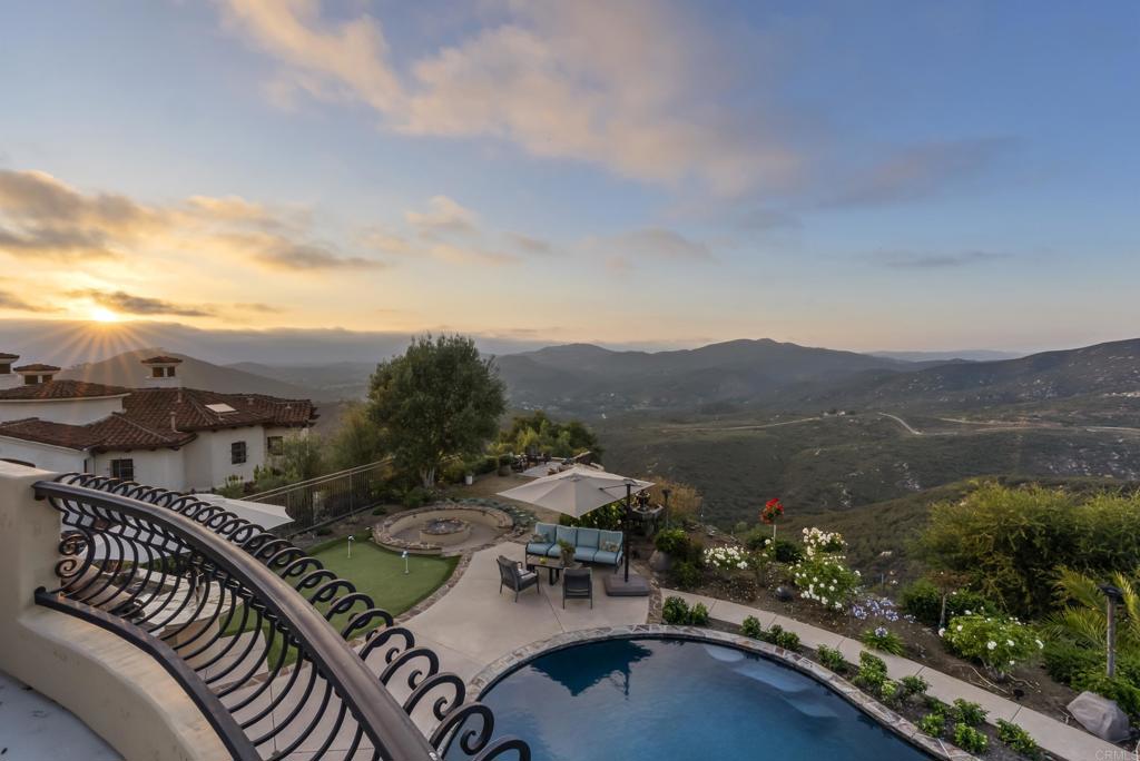 18320 Via Ambiente Rancho Santa Fe, CA 92067 - Photo 41 of 59