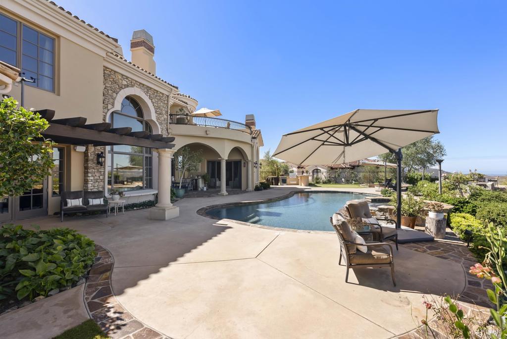 18320 Via Ambiente Rancho Santa Fe, CA 92067 - Photo 42 of 59